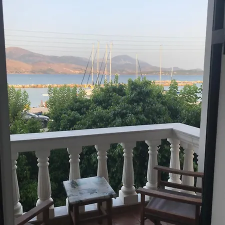 Appartement Karyatis *